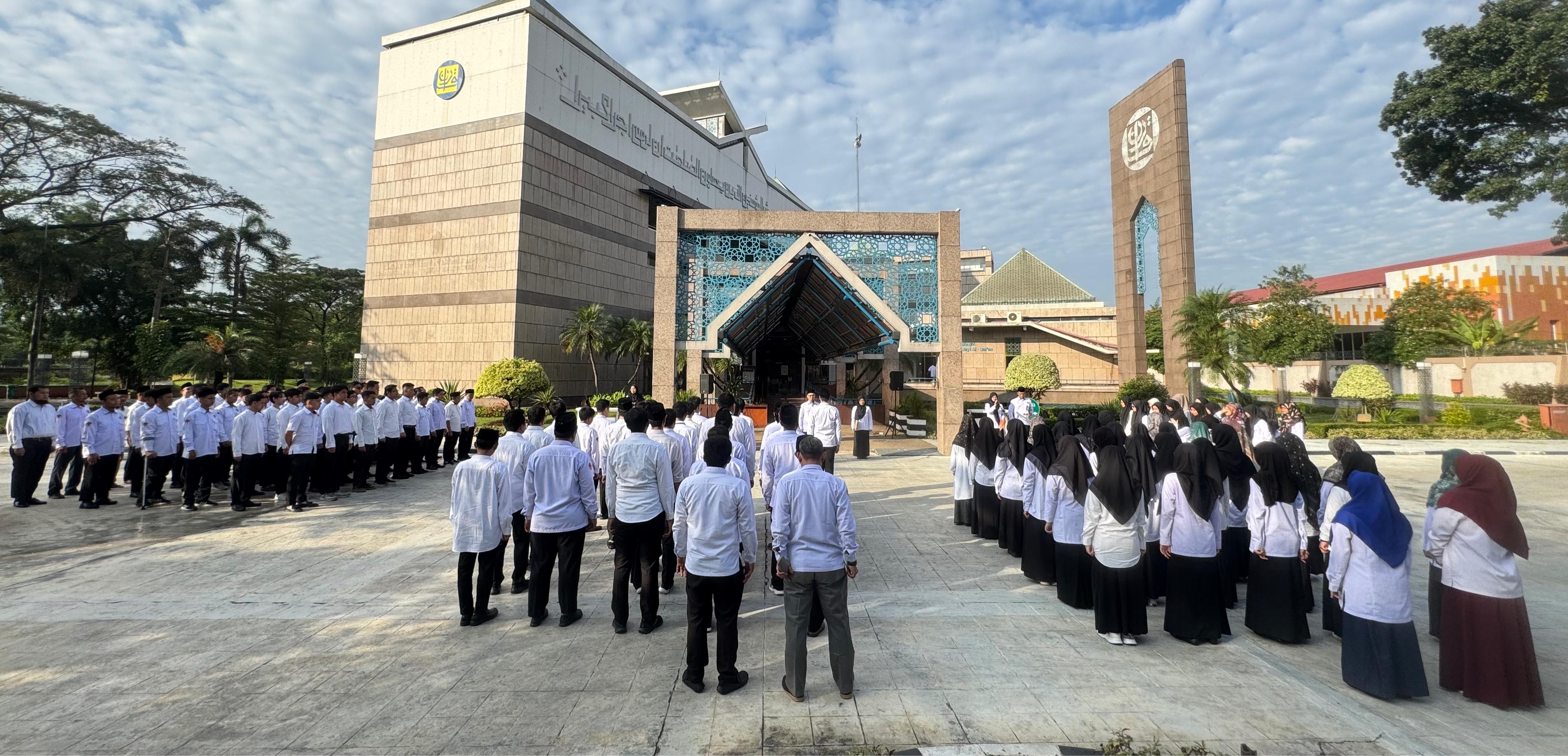 Apel Perdana CPNS 2025: Kepala LPMQ Tekankan Semangat Layanan dan Integritas Menuju WBK