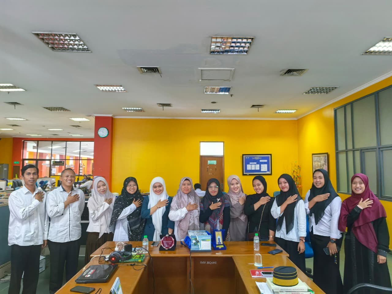 Magang di BQMI Usai, Mahasiswa UNUSIA Mendapatkan Banyak Pengalaman