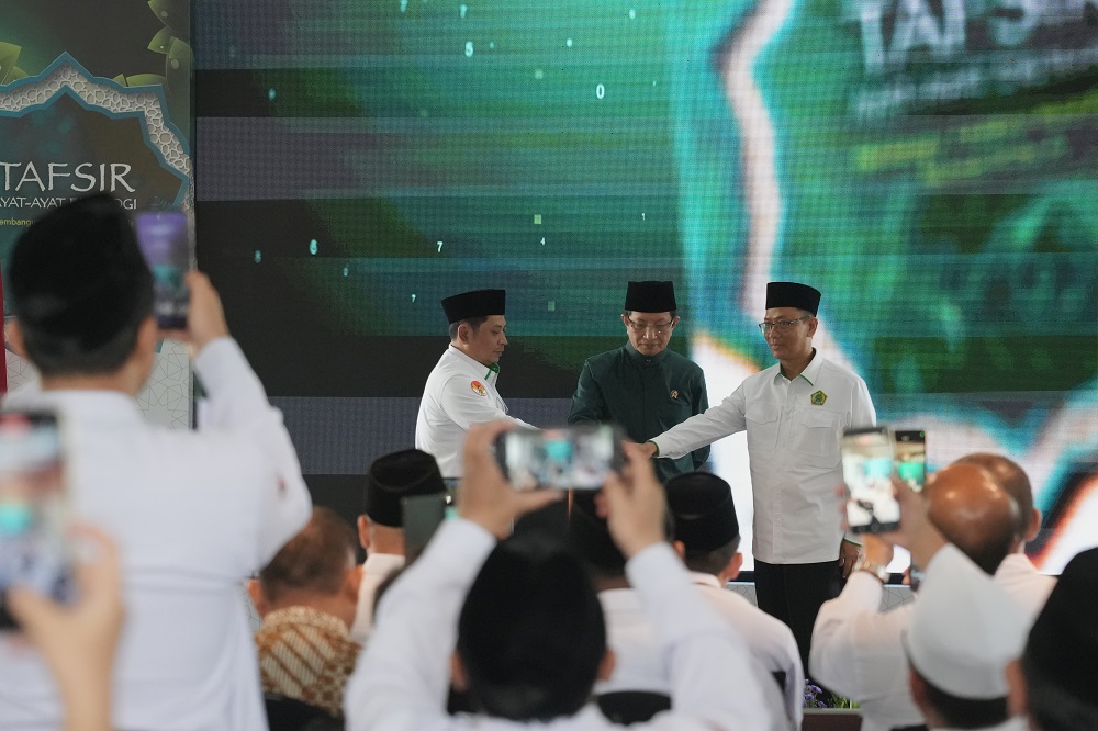 Membangun Kesadaran Ekoteologis: Kemenag Luncurkan Buku Tafsir Ayat-Ayat Ekologi