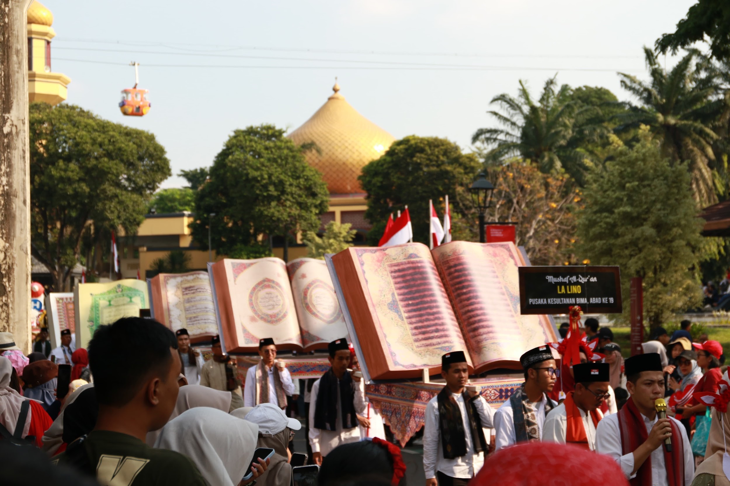 Parade Mushaf Al-Qur’an Pusaka Nusantara Warnai Peringatan Kemerdekaan RI ke-80