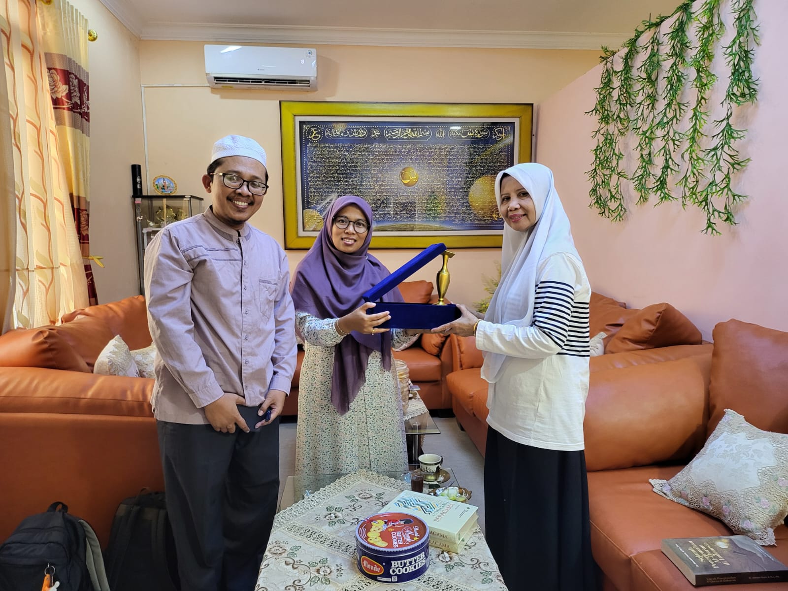 Ahli Waris Tim Penyusun Al-Qur'an dan Terjemahannya 1965 Dukung Terbitnya Buku Sejarah Al-Qur'an dan Terjemahannya
