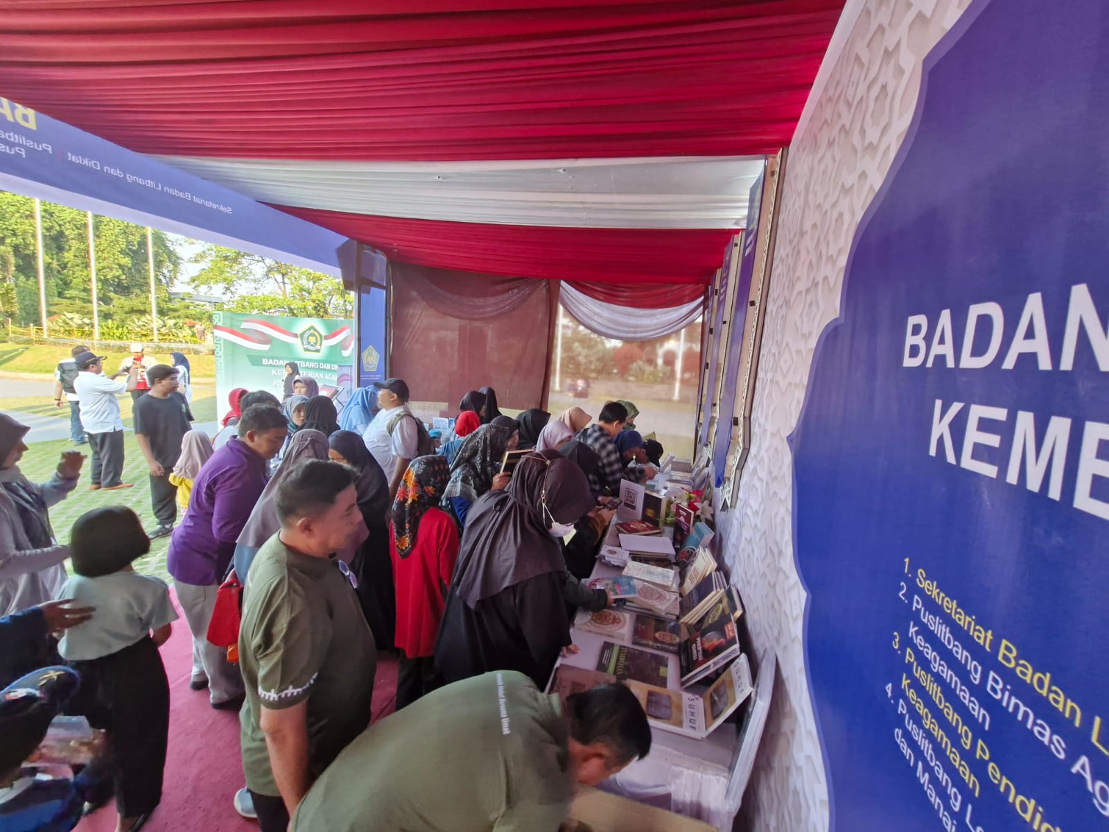 Partisipasi LPMQ di Pameran Balitbang Diklat kementerian Agama