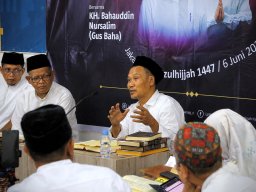 Penyempurnaan Tafsir Bersama Gus Baha