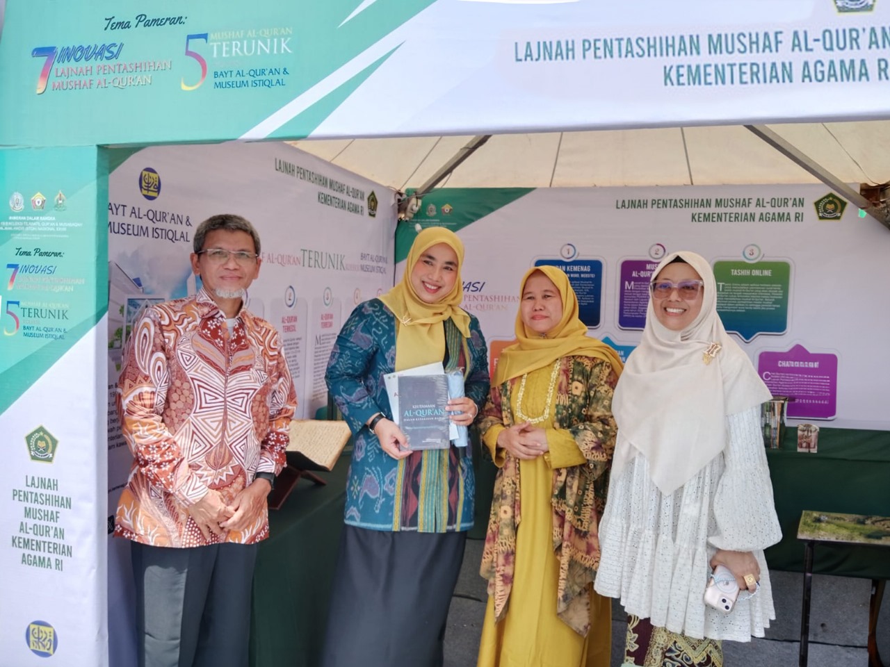 Pameran STQH Nasional 2025 Kendari Resmi Dibuka, Stand LPMQ Pamerkan 5 Mushaf Terunik dan 7 Inovasi Digital Qur'an
