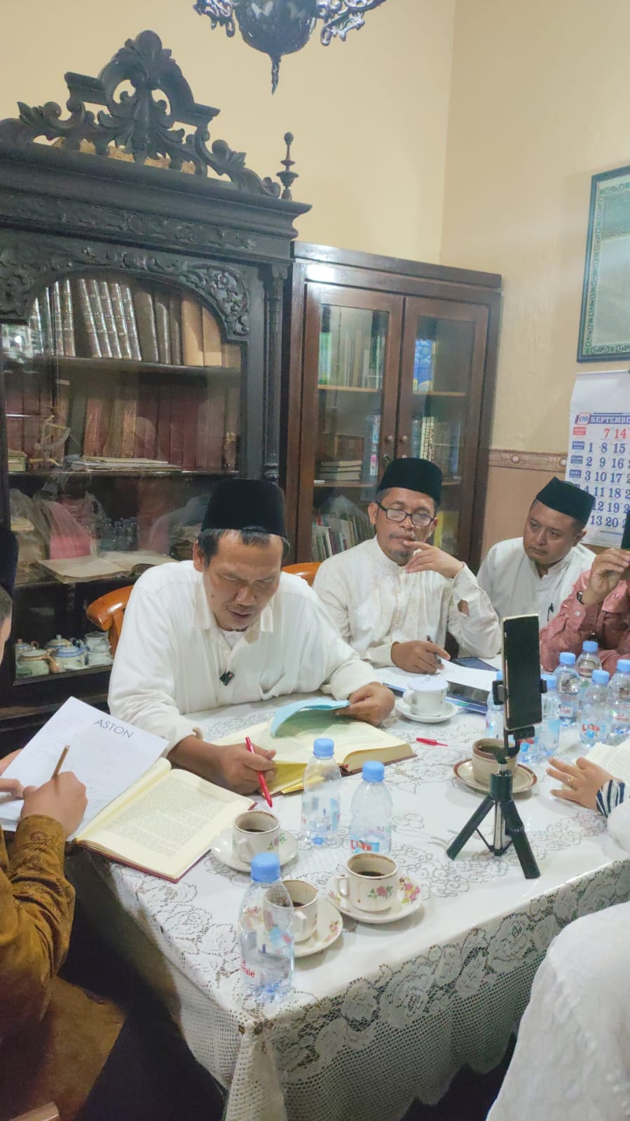 Gus Baha Sampaikan Catatan Kritis atas Tafsir Kemenag: “Benar Saja Tidak Cukup, Harus Nyaman Dibaca”