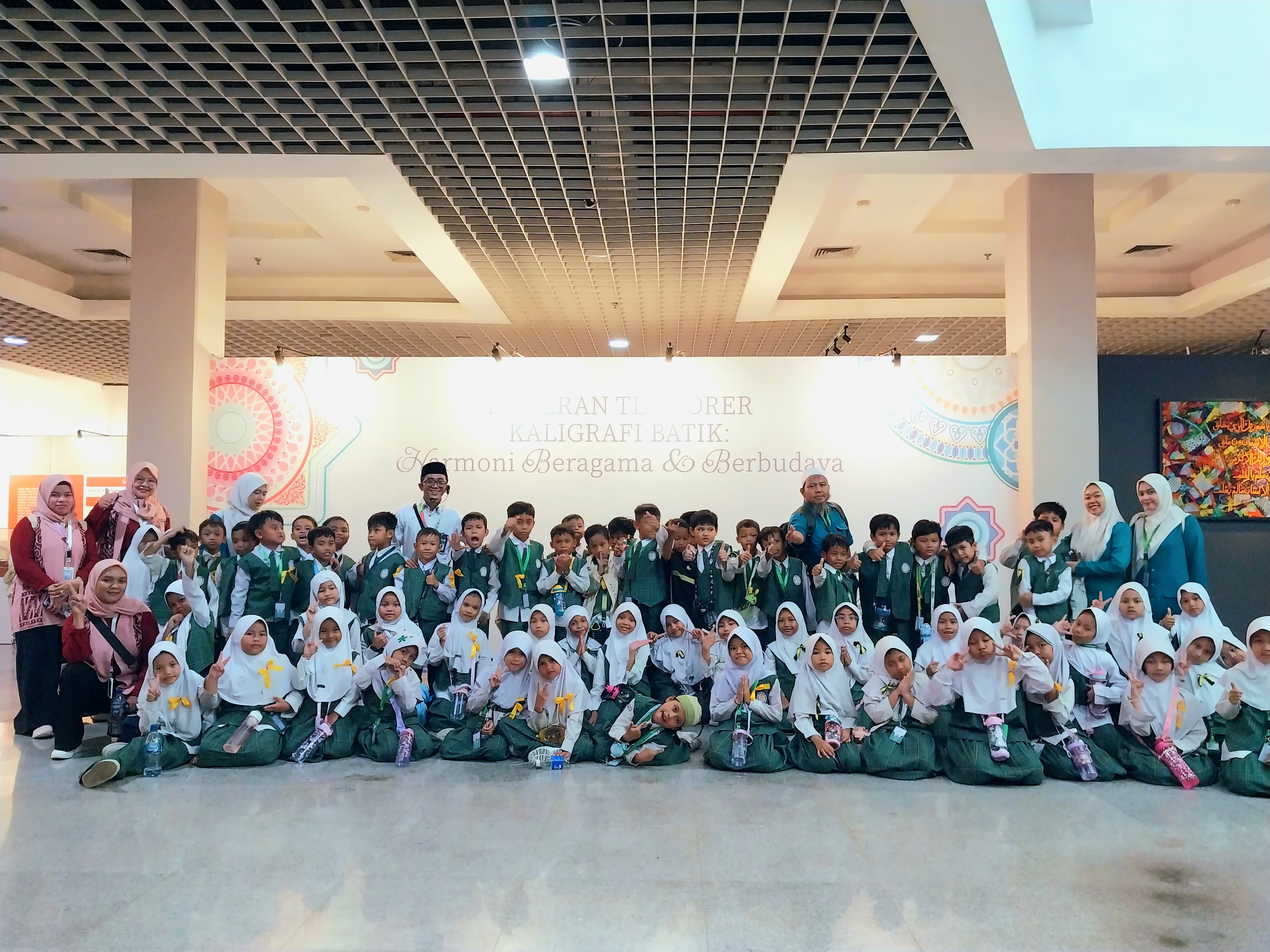 Kunjungi BQMI, SD Permata Insani Islamic School Tangerang Kenalkan Sejarah Al-Qur’an Sejak Dini